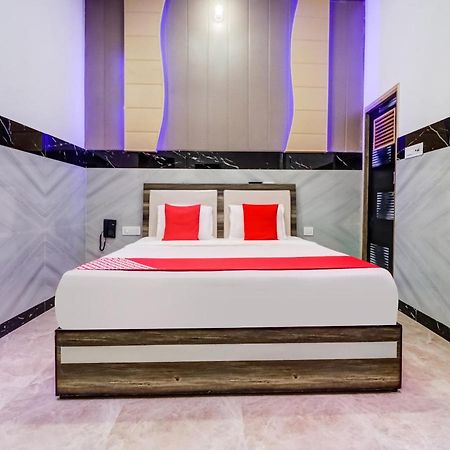 Oyo Flagship 83121 Hotel Rose Vip Saharanpur Exterior photo